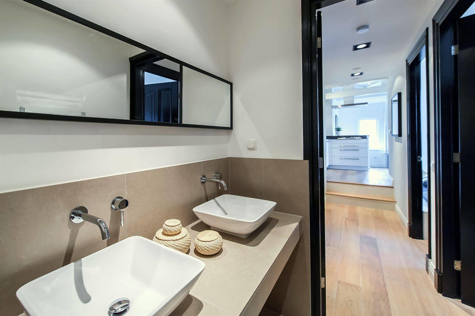 Short Stay Group Tropen Serviced Apartments أمستردام المظهر الخارجي الصورة